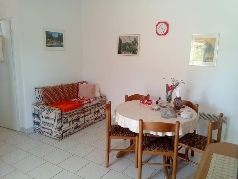 Ferienhaus Am Wasser - Kuca Rio - Iberische Finca In Dalmatien 比利切 外观 照片
