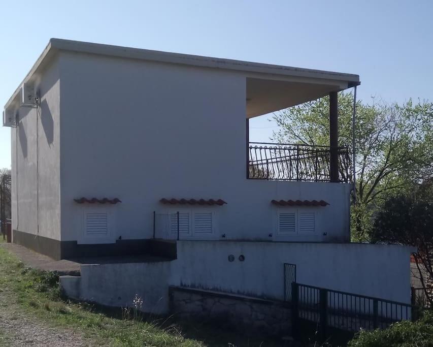 Ferienhaus Am Wasser - Kuca Rio - Iberische Finca In Dalmatien 比利切 外观 照片