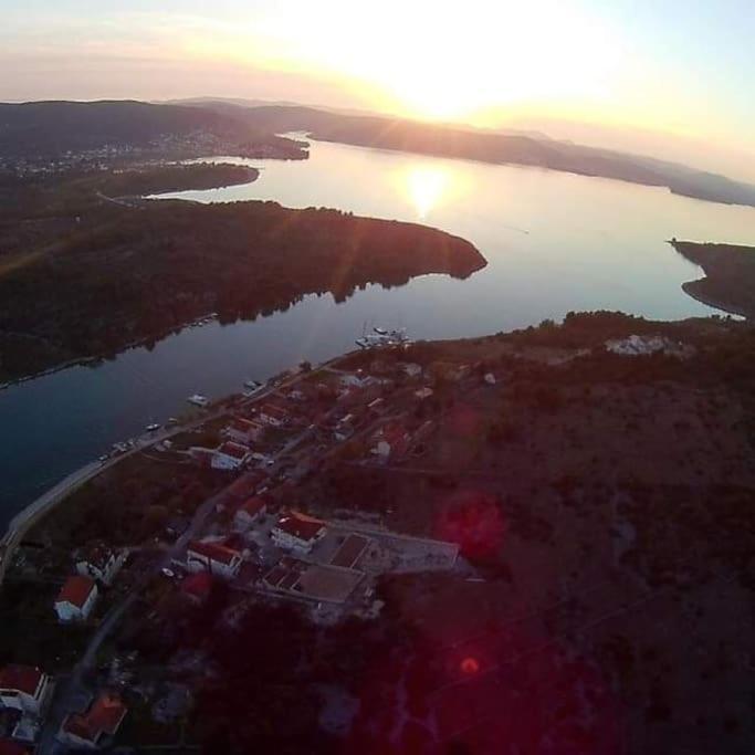 Ferienhaus Am Wasser - Kuca Rio - Iberische Finca In Dalmatien 比利切 外观 照片